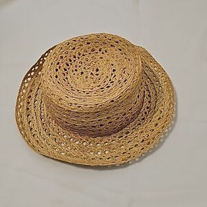 Morgan Taylor straw hat.